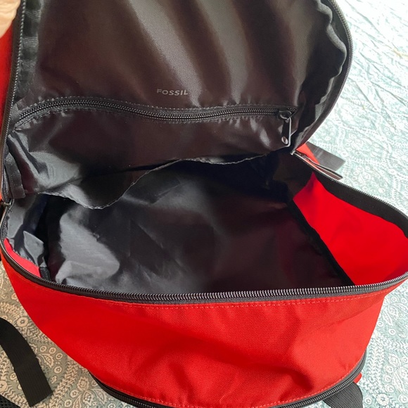 FOSSIL Backpack with laptop sleeve Red and Blue Like New - Picture 5 of 6
